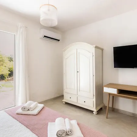 Panarea 22 Villa *